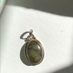 Labradorite pendant